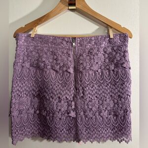 American Eagle- Size 4 light purple Lace mini skirt